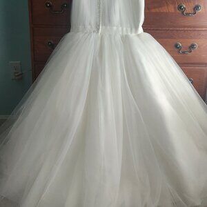 Two flower girl/first communion/party dressed